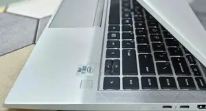 New Laptop HP EliteBook 840 G7 16GB Intel Core i5 SSD 512GB