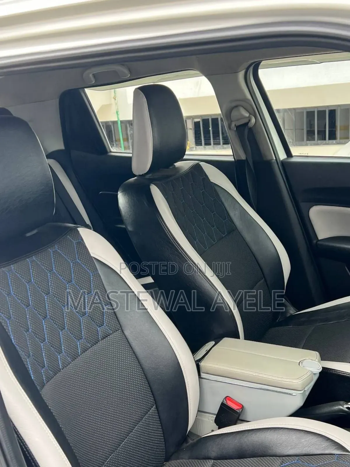 Suzuki Swift 2022 Silver