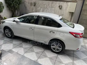Toyota Yaris 2015 White