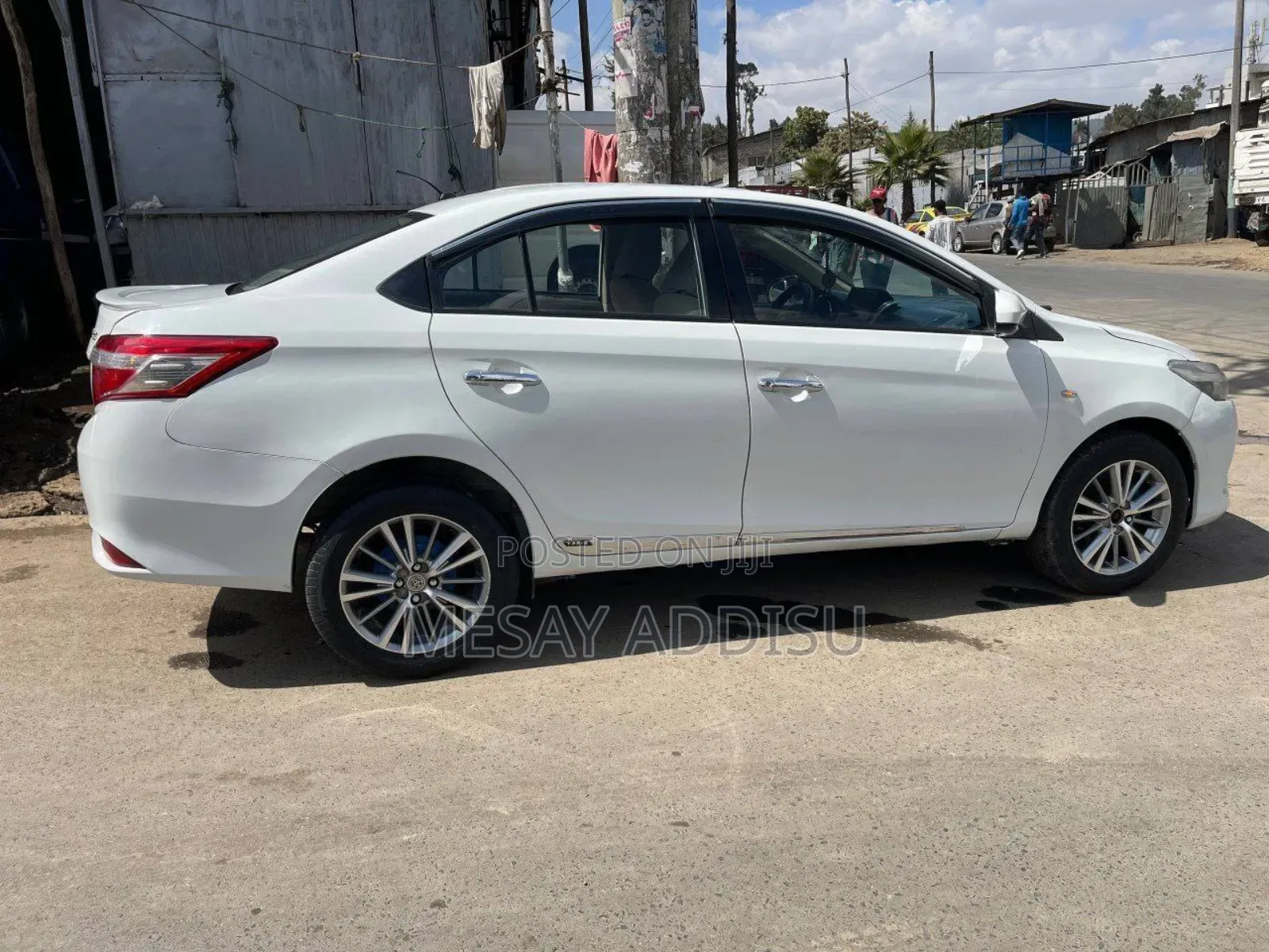 Toyota Yaris 2015 White