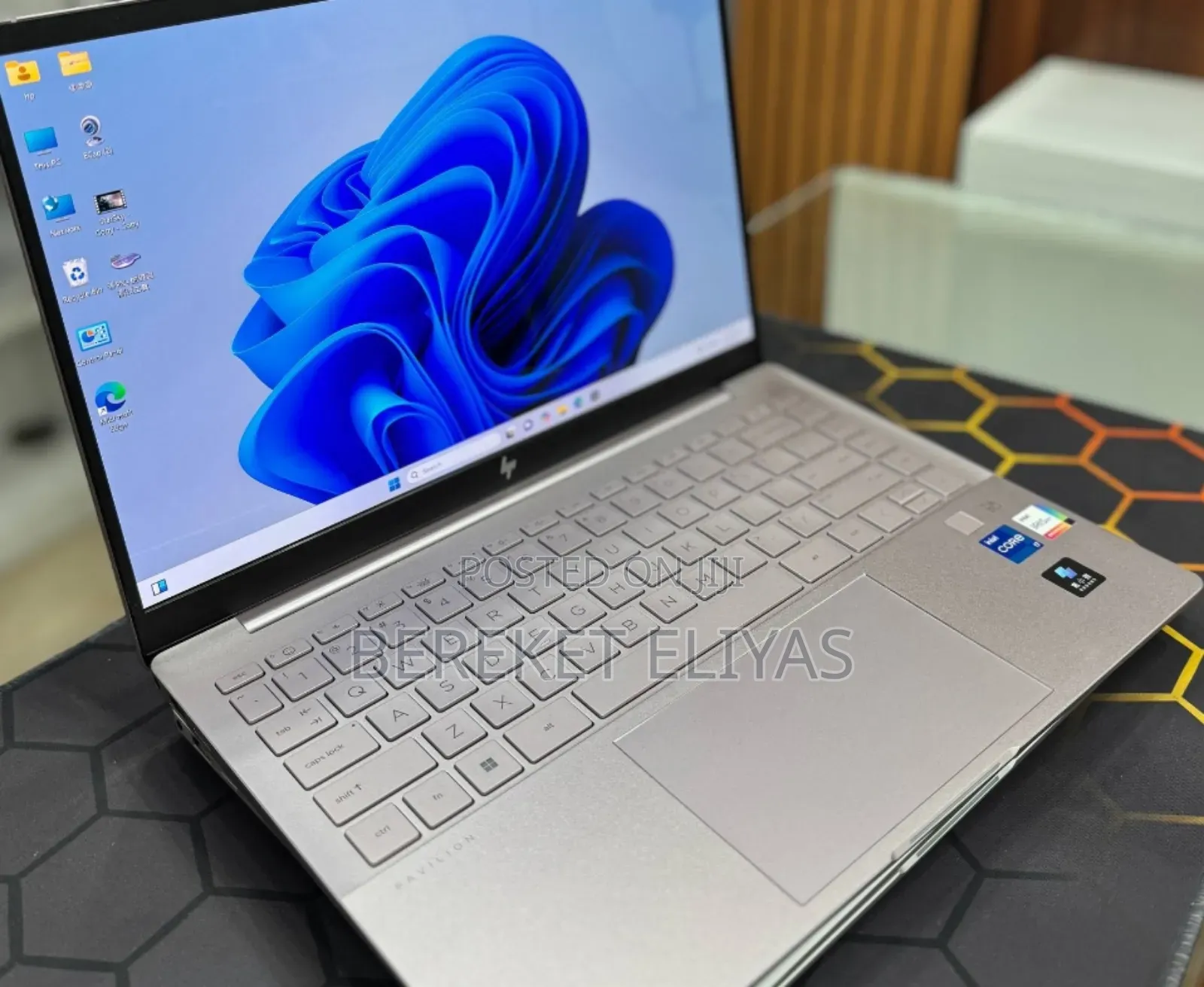 New Laptop HP Pavilion 15 16GB Intel Core i7 SSD 1T