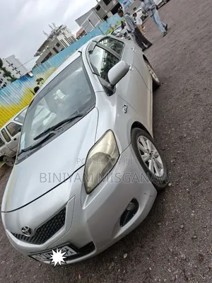 Toyota Yaris 2009 Silver