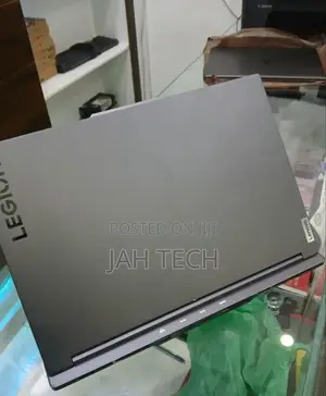 New Laptop Lenovo Lrgion 7i 16GB Intel Core i9 SSD 1T