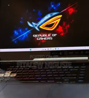 New Laptop Asus ROG Strix G15 16GB AMD Ryzen 9 SSD 1T