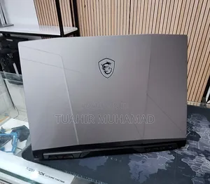 New Laptop MSI Pulse GL66 16GB Intel Core i7 SSD 512GB