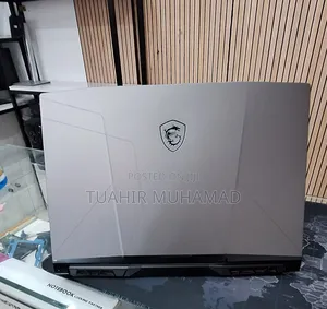 New Laptop MSI Pulse GL66 16GB Intel Core i7 SSD 512GB