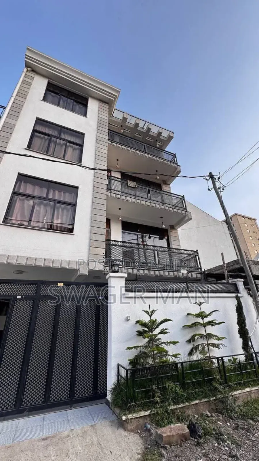 Furnished 7bdrm Townhouse/Terrace in Ayat, Yeka for sale