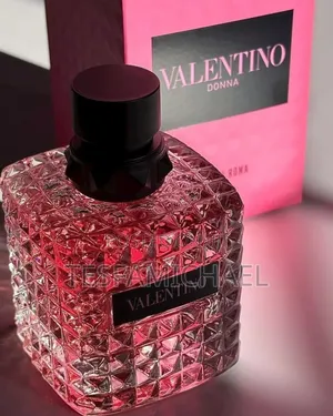 Valentino Perfume