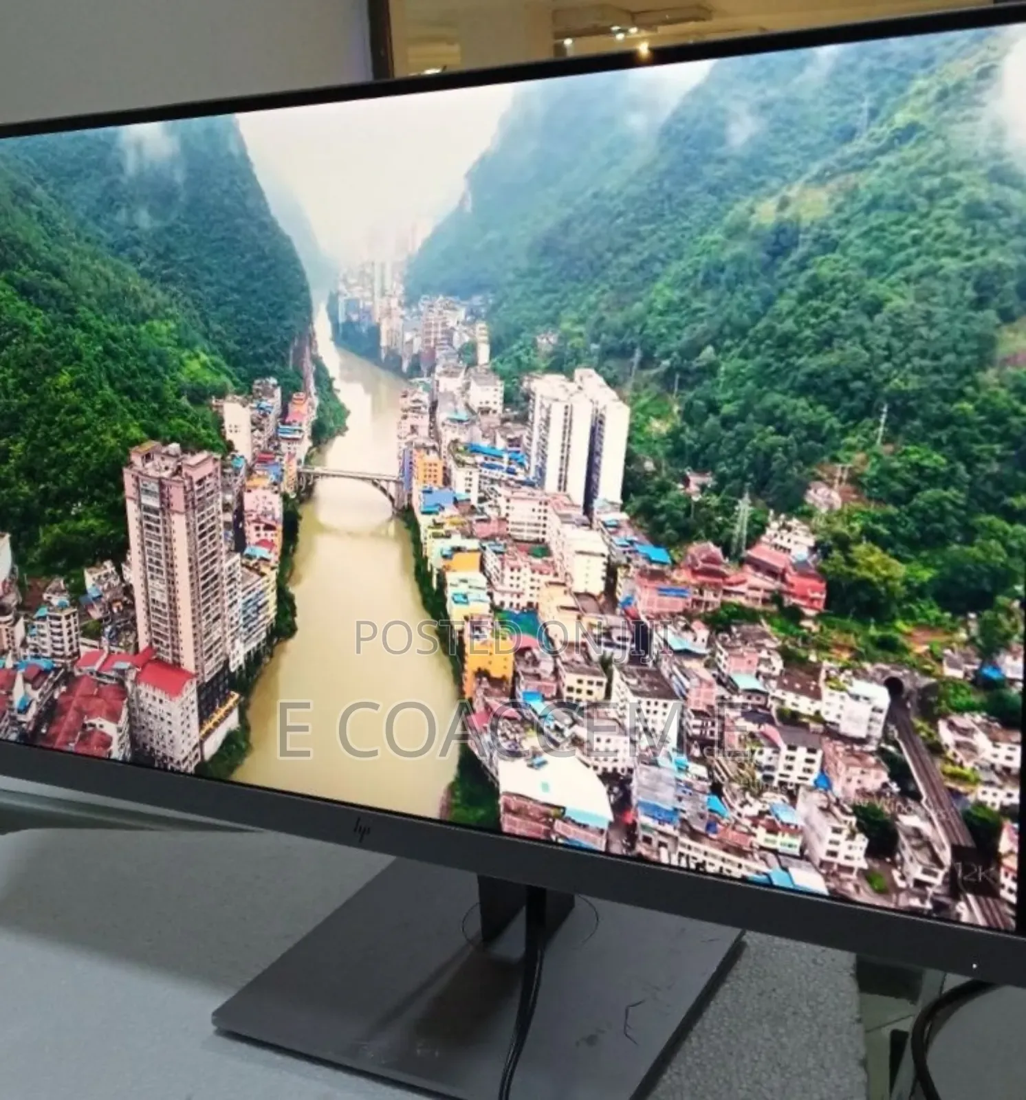 New Hp 27" Inch Frameless Monitor