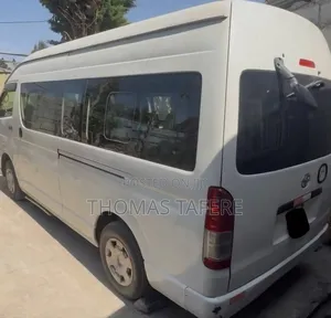 Toyota HiAce 2008