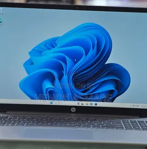New Laptop HP Pavilion 15 16GB Intel Core 5 SSD 512GB