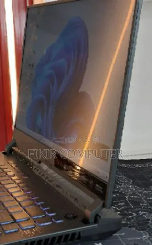 New Laptop Asus ROG Strix G15 16GB AMD Ryzen 9 SSD 512GB