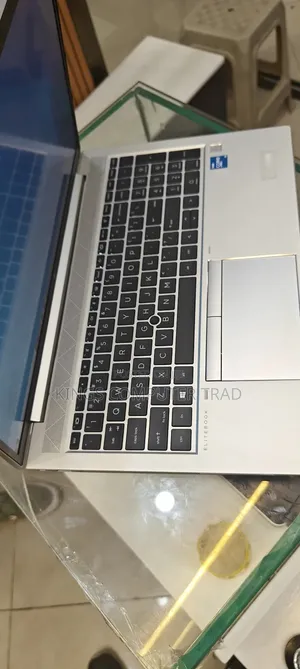 New Laptop HP EliteBook 850 G8 16GB Intel Core i5 SSD 512GB