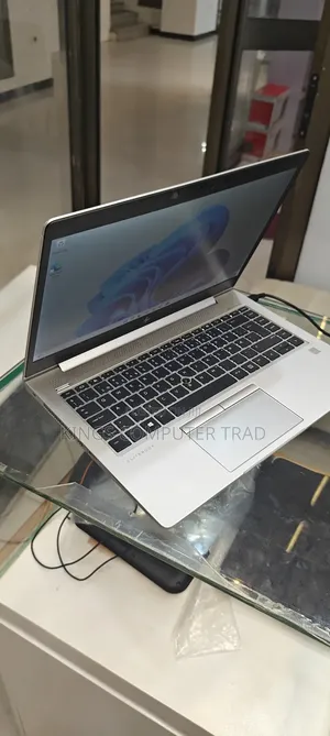 New Laptop HP EliteBook 840 G5 16GB Intel Core i7 SSD 512GB