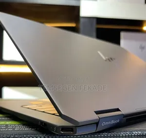 New Laptop HP OmniBook Ultra Flip 14" 32GB Intel Core Ultra 9 SSD 2T