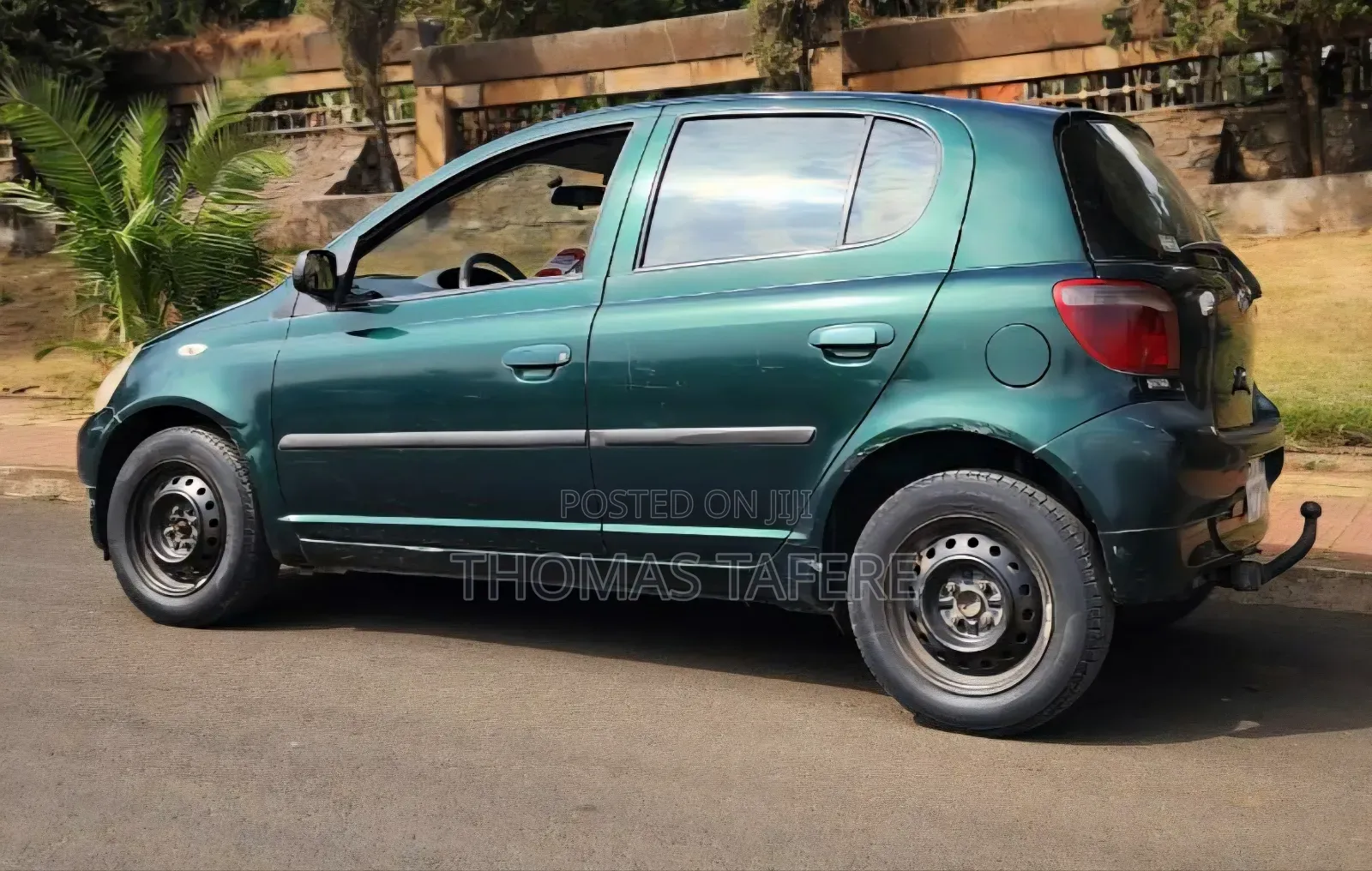 Toyota Yaris 1.5 2000 Green
