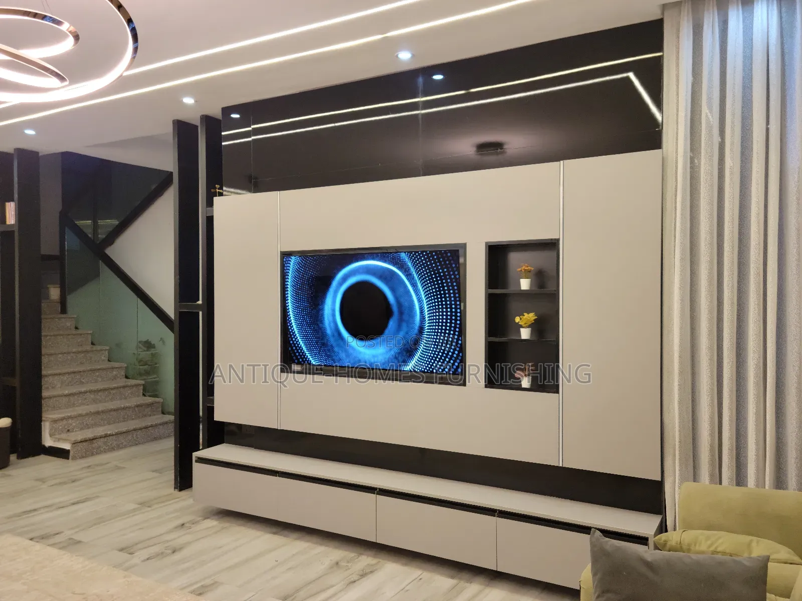 Custom Kitchen Cabinet