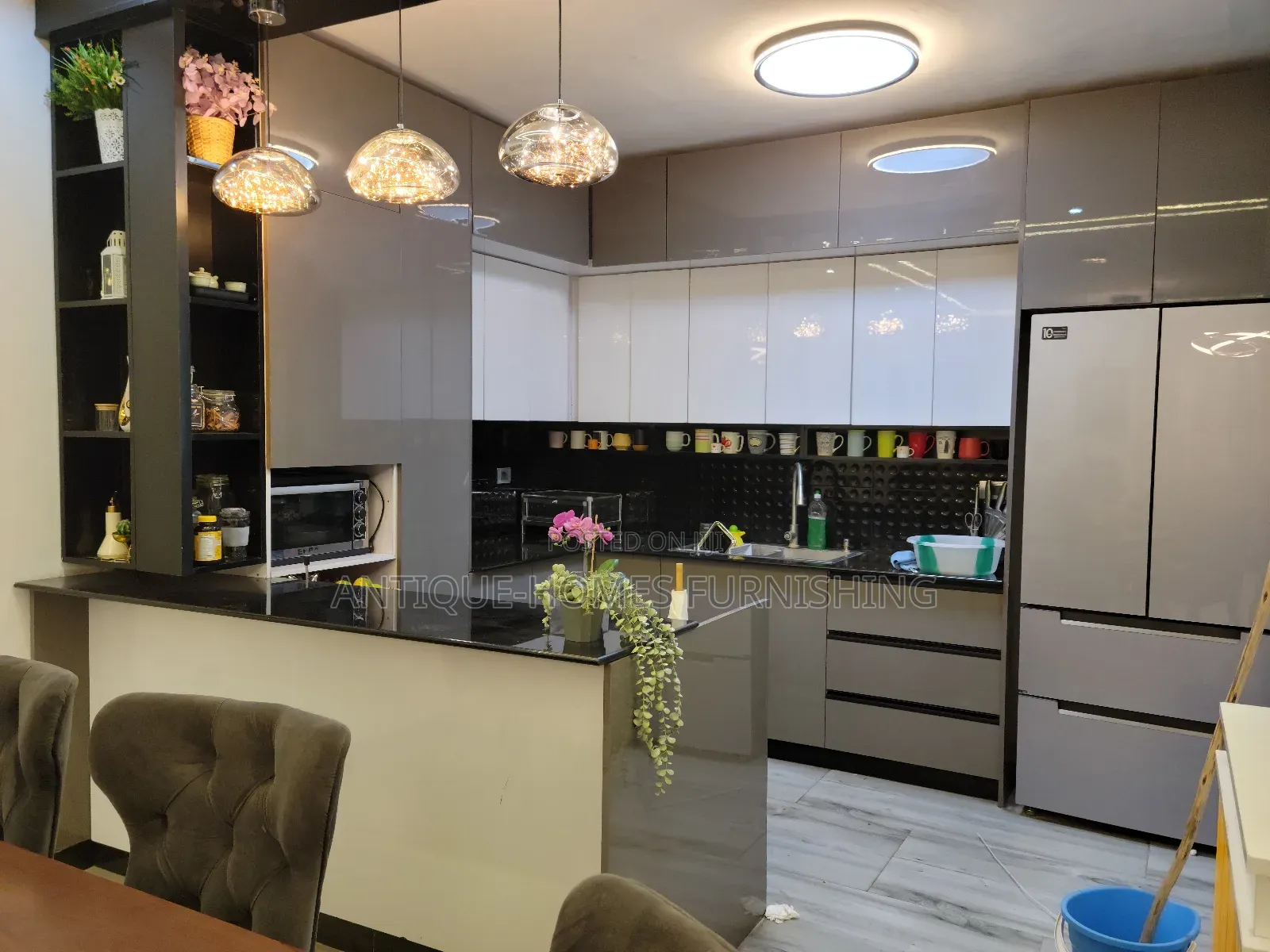 Custom Kitchen Cabinet
