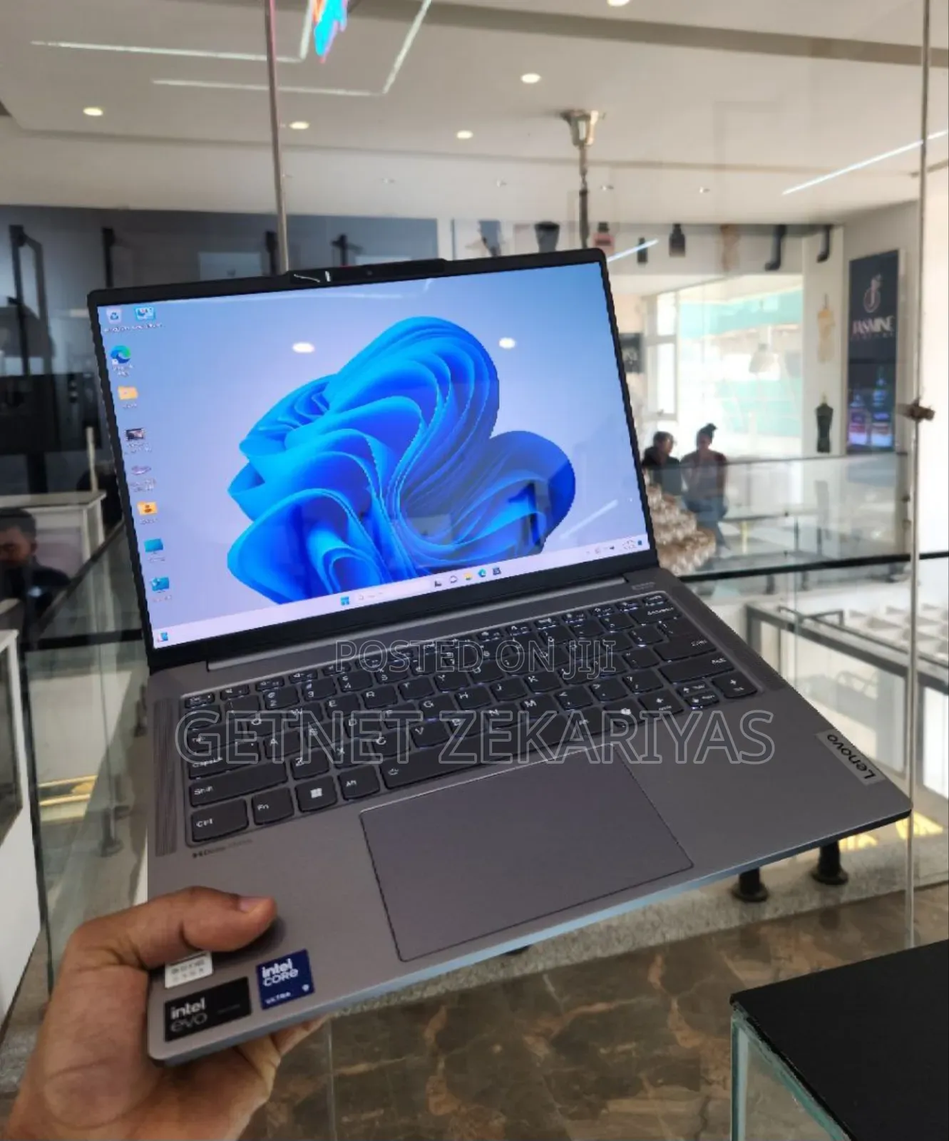 New Laptop Lenovo IdeaPad 1 32GB Intel Core Ultra 9 SSD 512GB