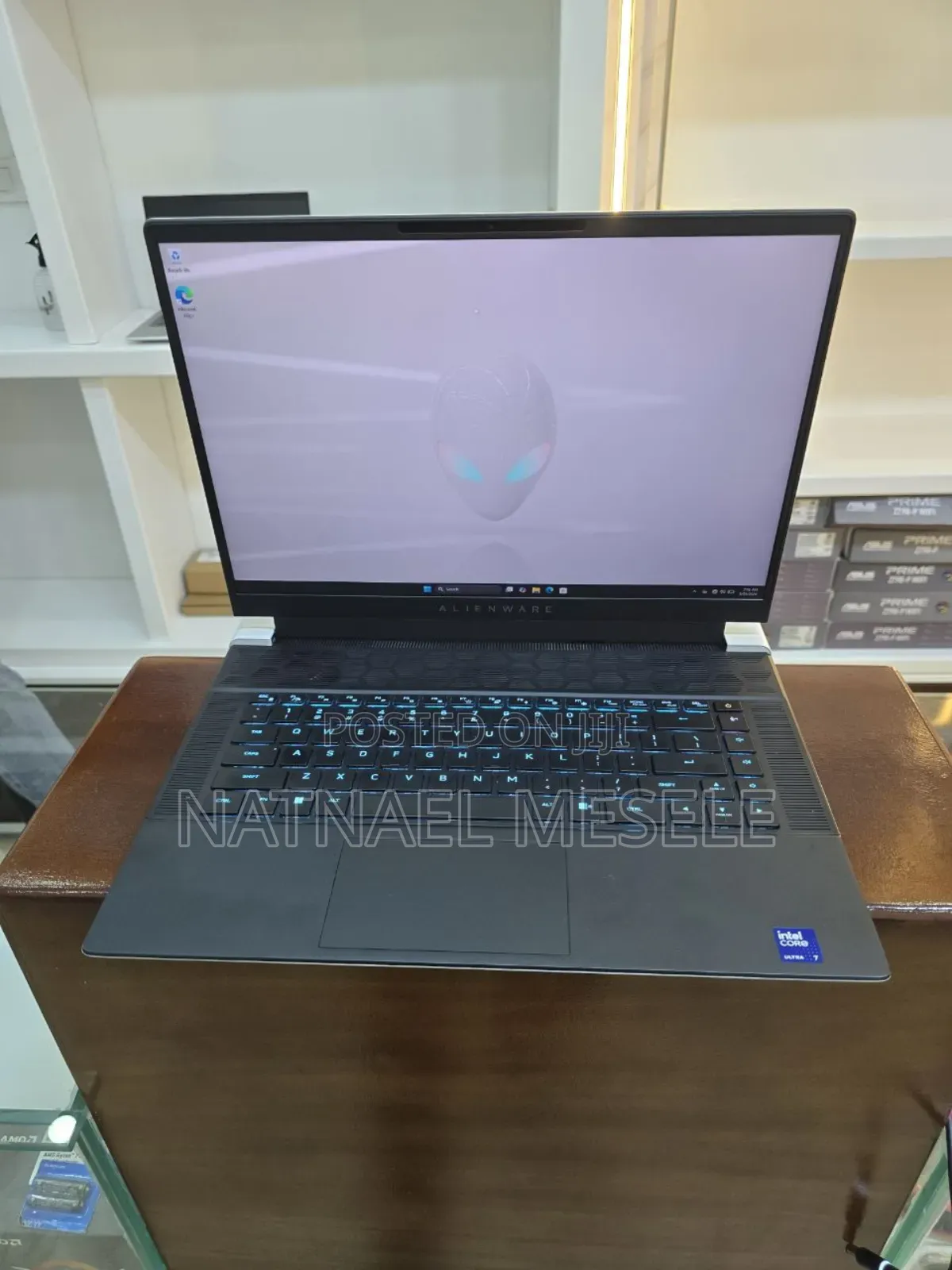New Laptop Alienware M15 r3 16GB Intel Core Ultra 7 SSD 1T