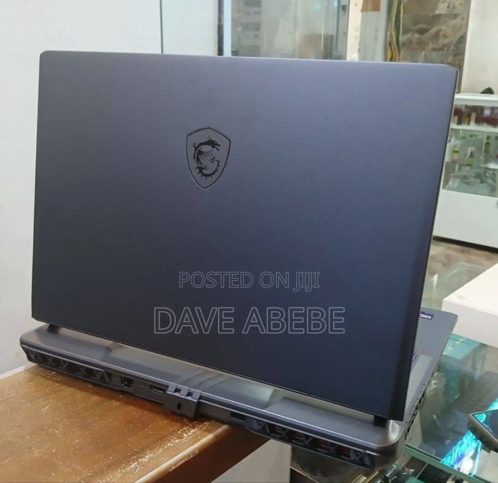 New Laptop MSI Vector 16 HX AI A2XWIG 16GB Intel Core Ultra 7 SSD 1T