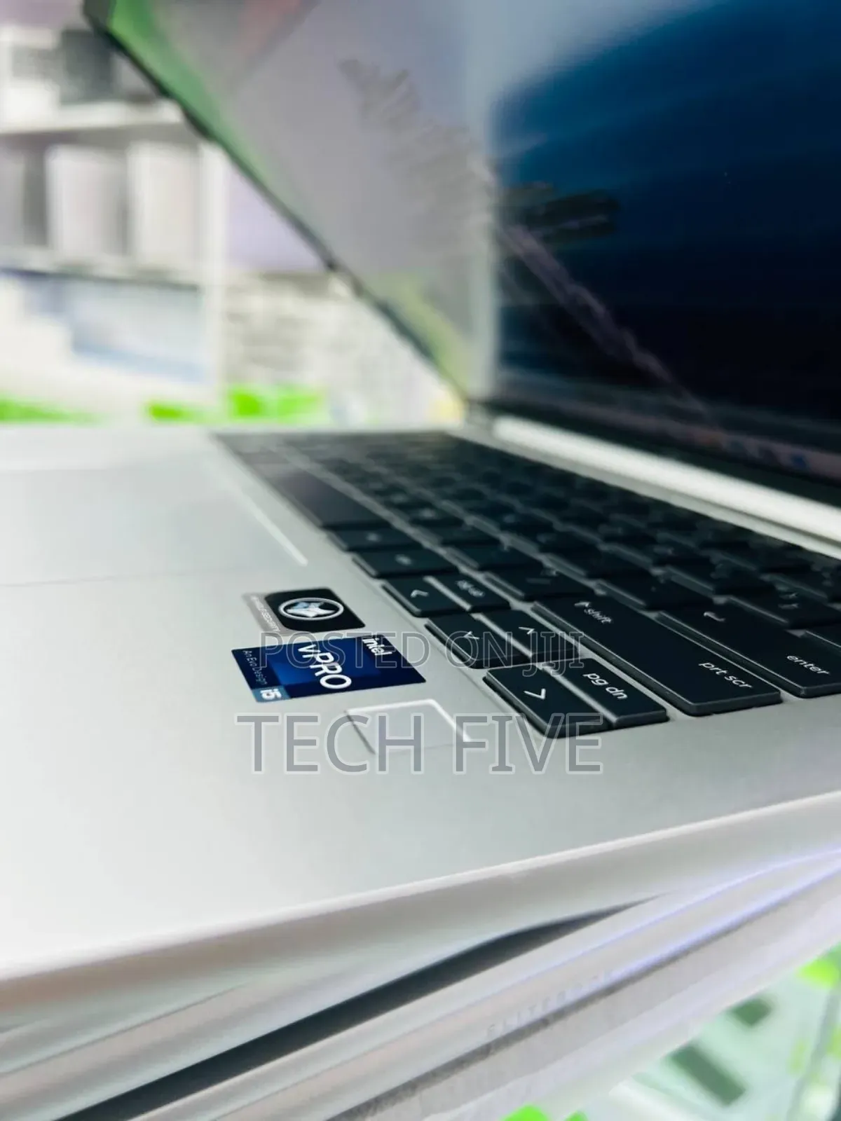 New Laptop HP EliteBook 830 16GB Intel Core i5 SSD 512GB