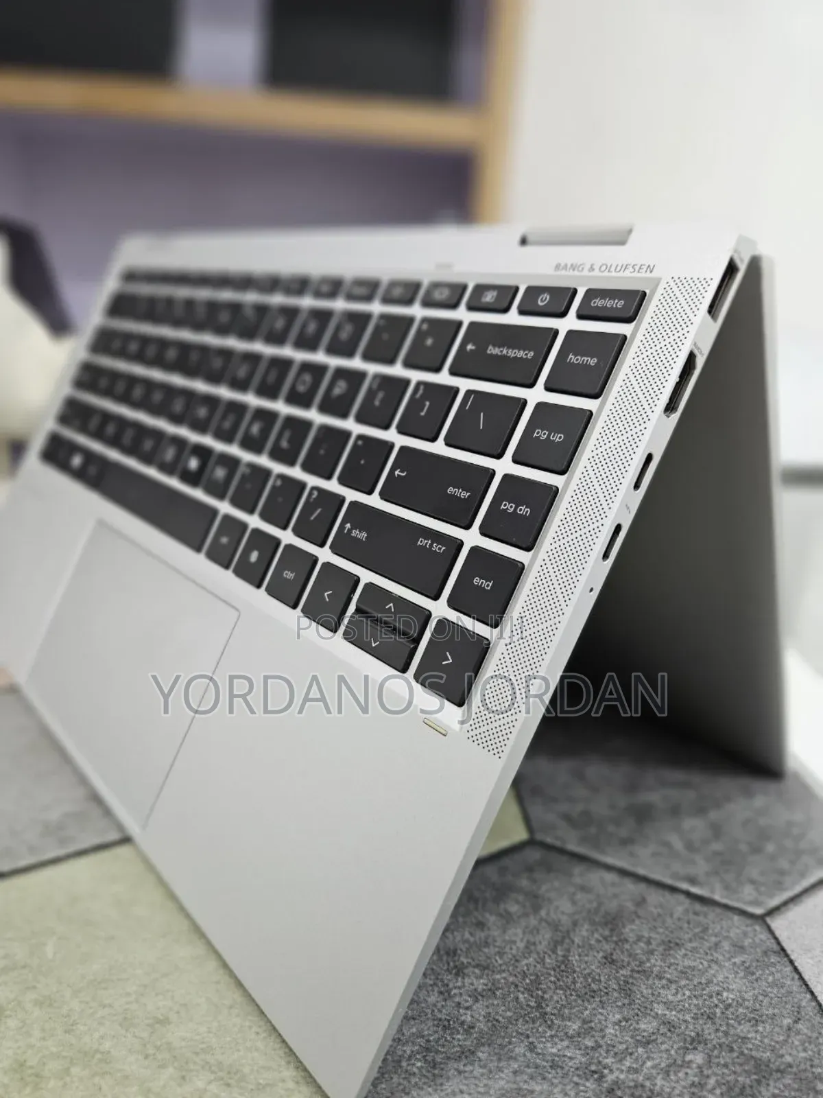 New Laptop HP EliteBook x360 1040 G7 16GB Intel Core i7 SSD 512GB
