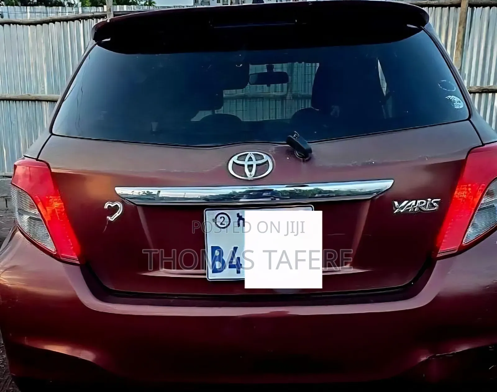 Toyota Yaris 2011 Red