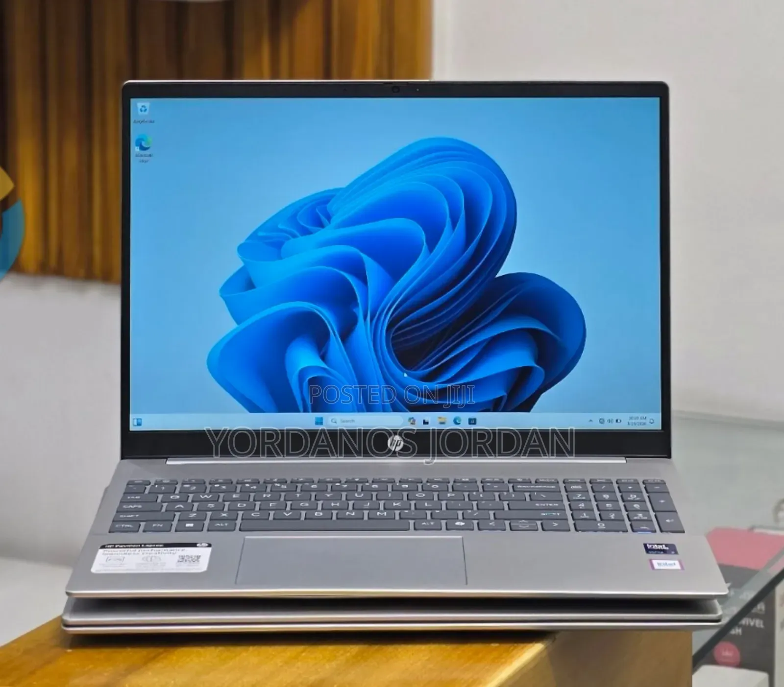 New Laptop HP Pavilion 17 16GB Intel Core Ultra 7 SSD 512GB