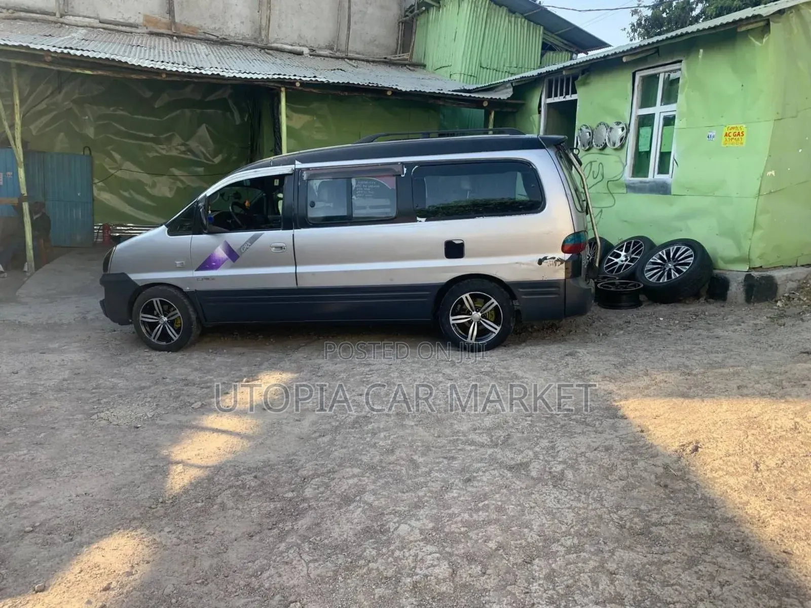 Hyundai H1 2005 Silver