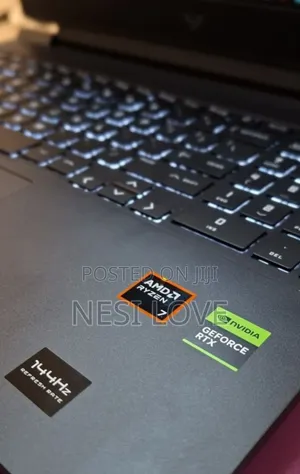 New Laptop HP Victus 16 16GB AMD Ryzen 7 SSD 1T