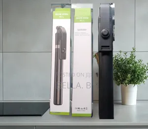 R1-L Selfie Stick – Extend Your View
