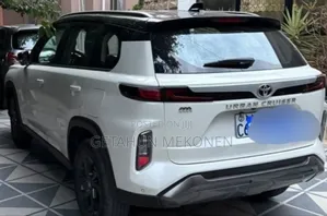 Toyota Urban Cruiser 2024 White
