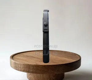 R1-l Selfie Stick – Compact Yet Powerful