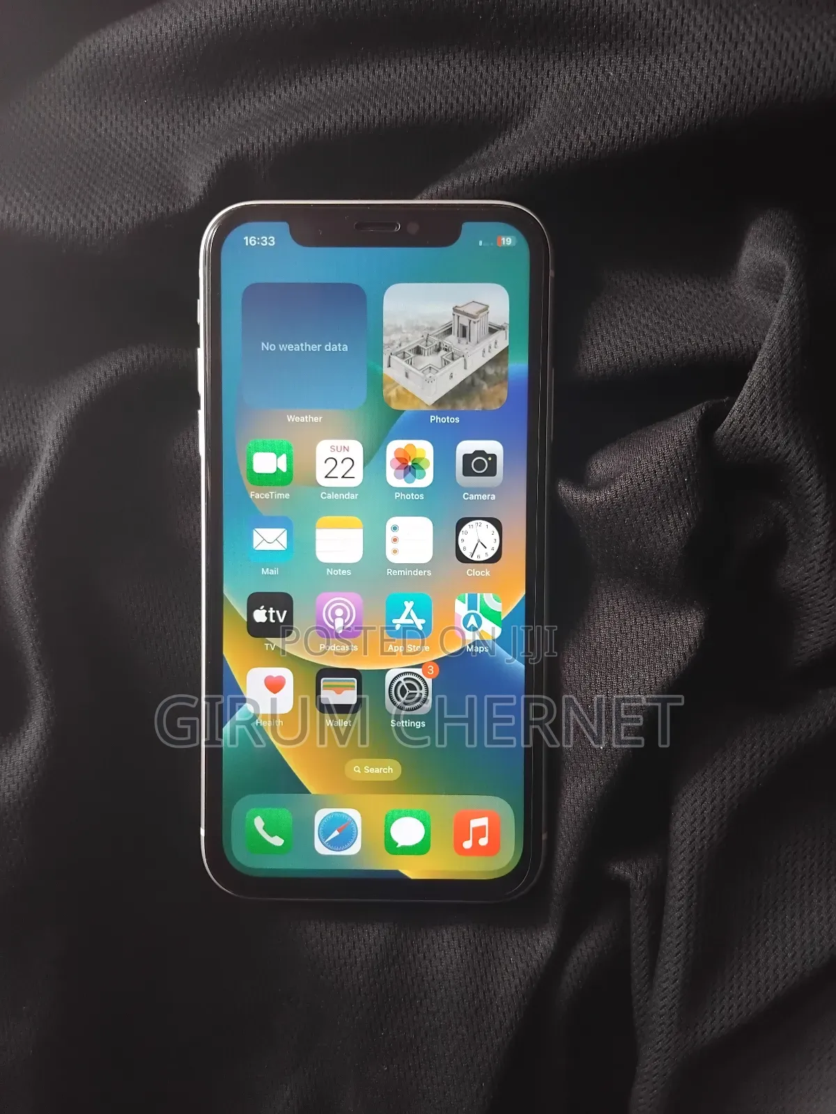 New Apple XR 64 GB White