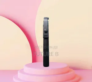R1-L Selfie Stick – Your Pocket-Sized Photographer