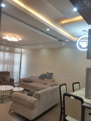 5bdrm House in Akaky Kaliti for sale
