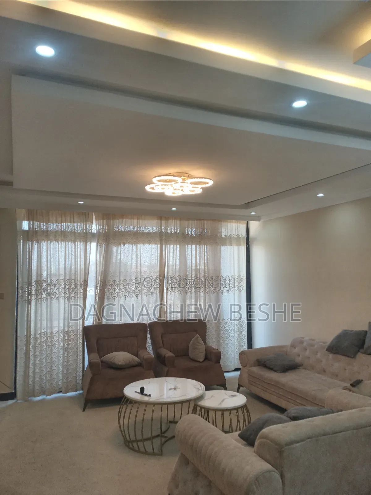 5bdrm House in Akaky Kaliti for sale