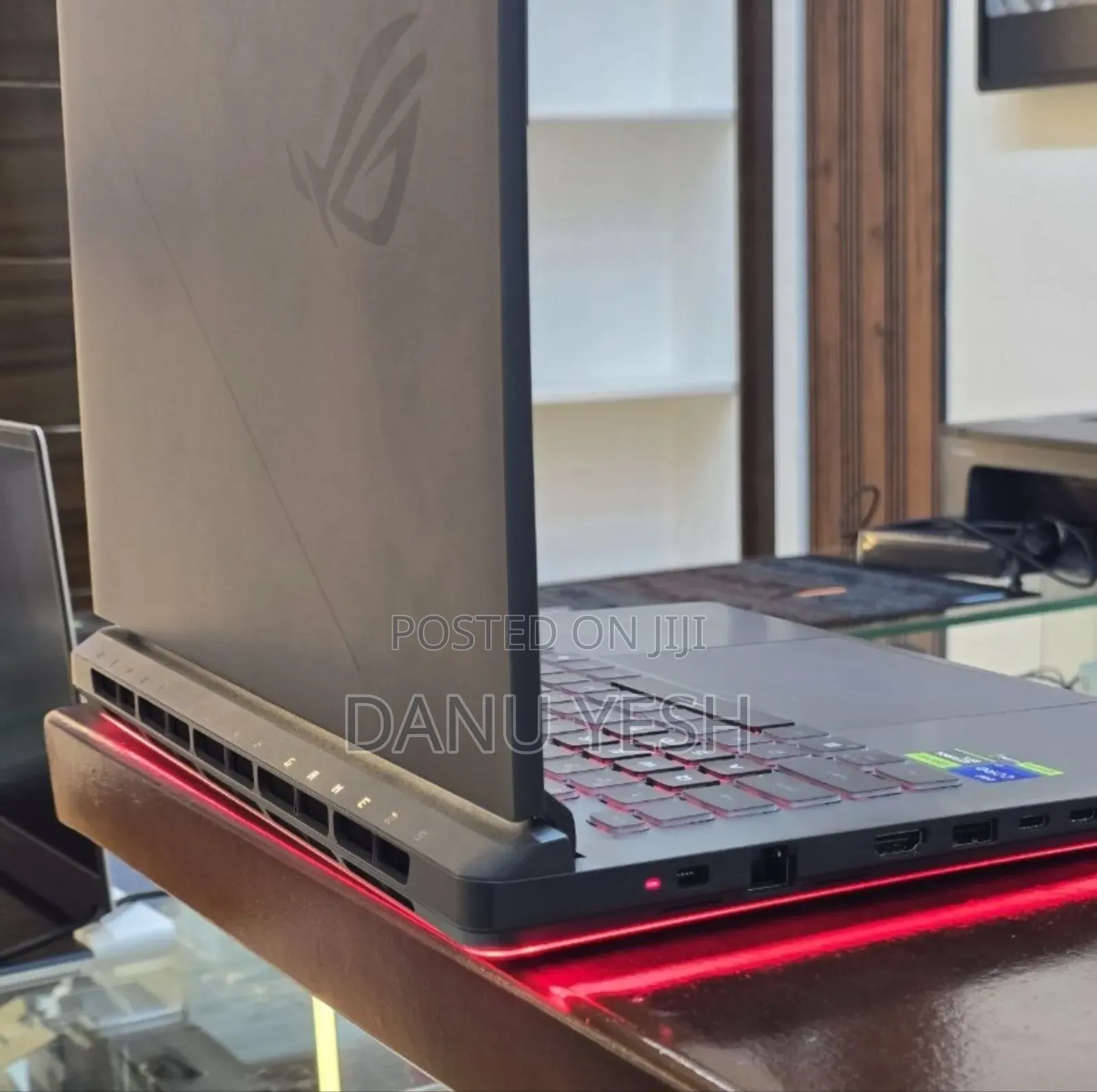 New Laptop Asus 16GB Intel Core i7 SSD 1T
