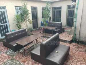 Sofa for Restaurant, Cafe, Game Zone, and Others