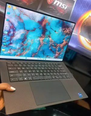 New Laptop Dell XPS 15 16GB Intel Core i7 SSD 512GB