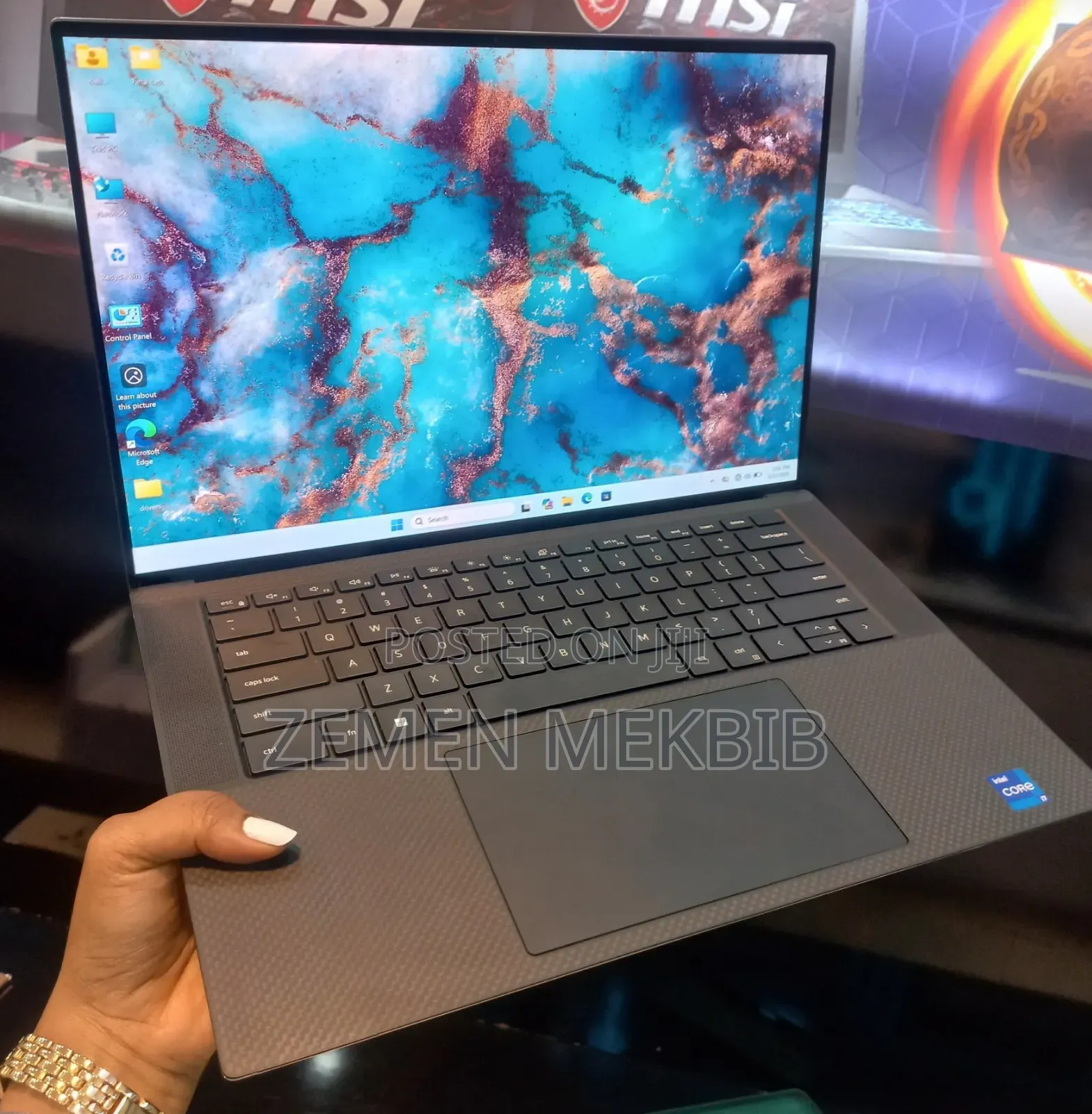 New Laptop Dell XPS 15 16GB Intel Core i7 SSD 512GB