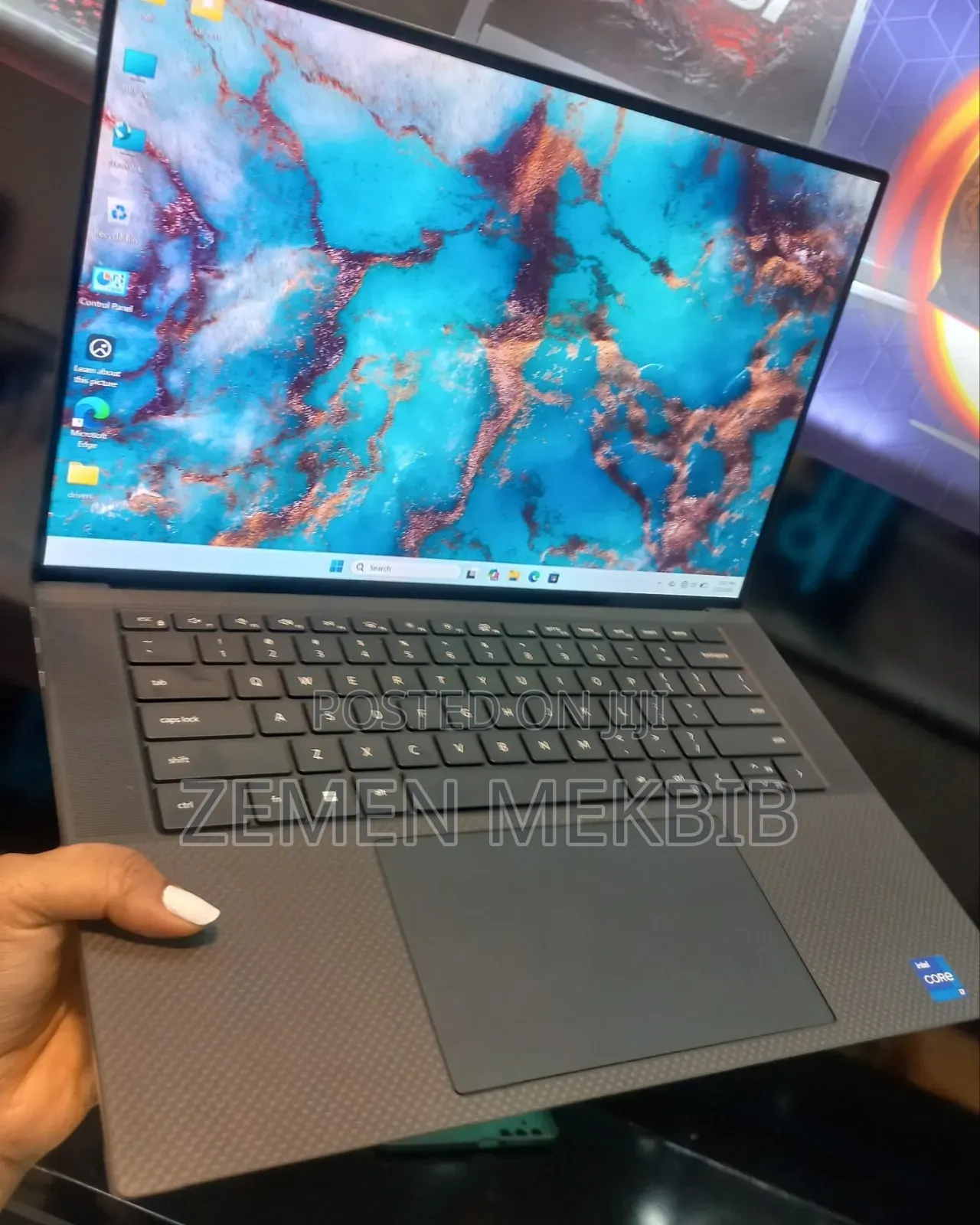 New Laptop Dell XPS 15 16GB Intel Core i7 SSD 512GB