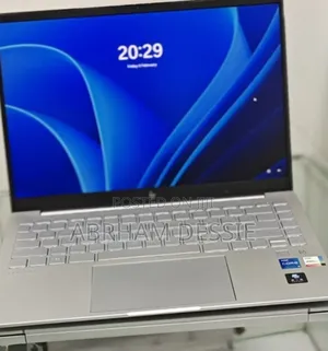 New Laptop HP 16GB Intel Core i5 SSD 1T