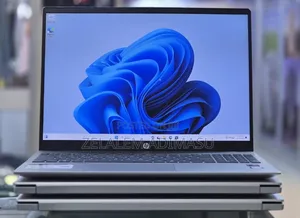New Laptop HP Pavilion 15 8GB Intel Core 5 SSD 512GB