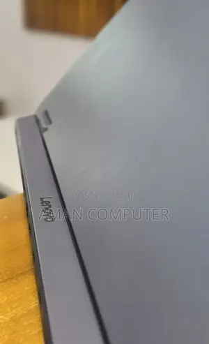 New Laptop Lenovo LOQ 15ARP9 16GB Intel Core i5 SSD 1T
