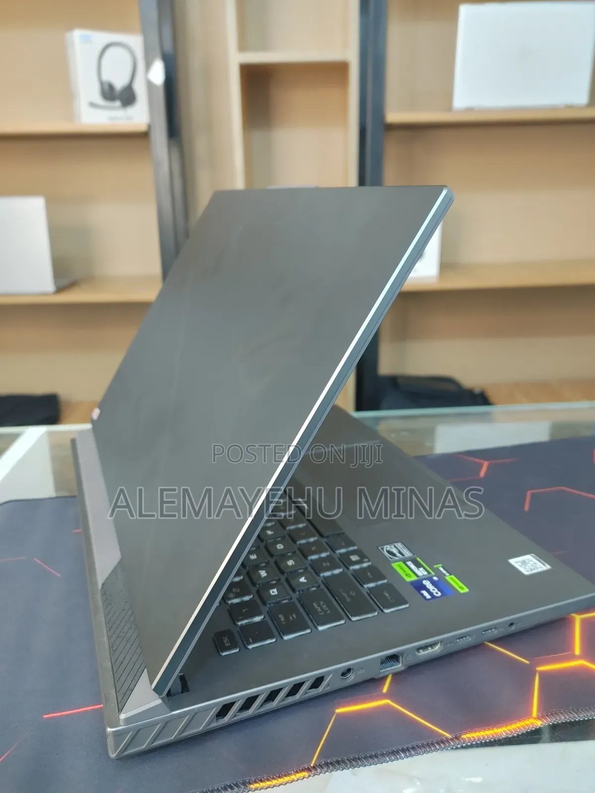 New Laptop Asus ROG Strix G15 16GB Intel Core i9 SSD 1T