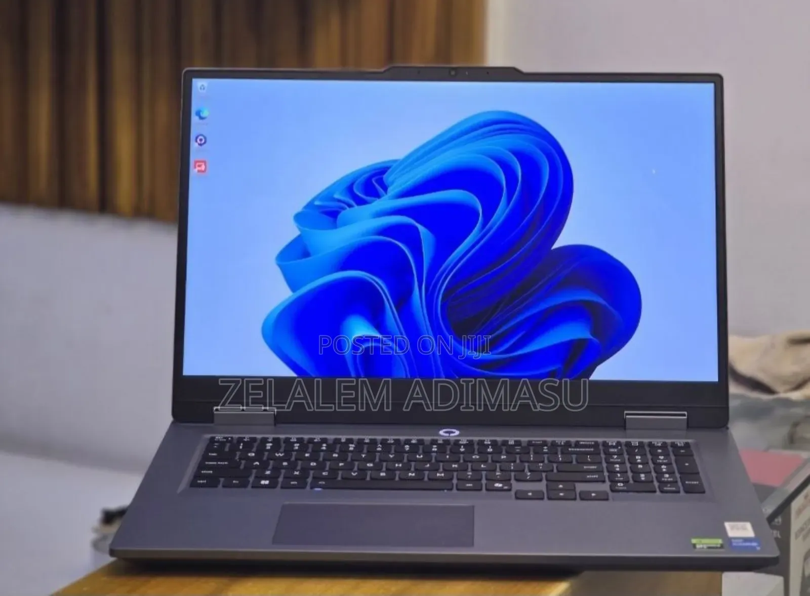 New Laptop Lenovo LOQ 15IRH8 16GB Intel Core i5 SSD 1T