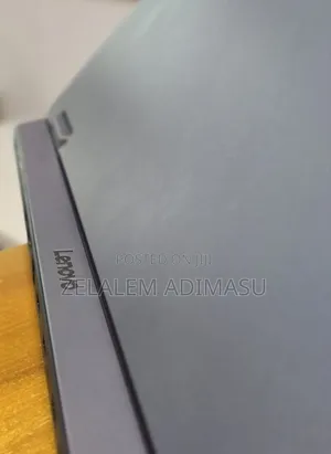 New Laptop Lenovo LOQ 15IRH8 16GB Intel Core i5 SSD 1T