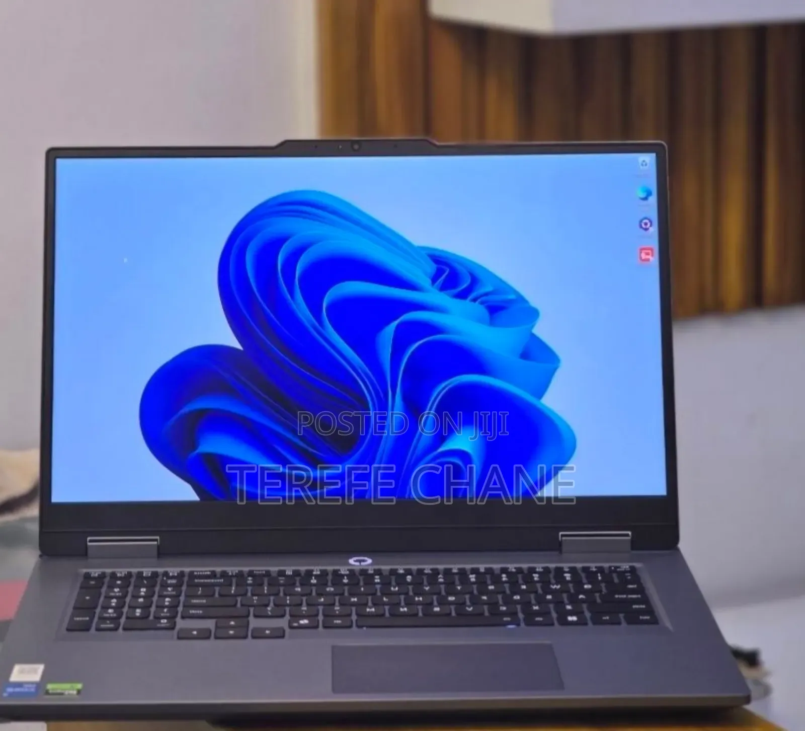 New Laptop Lenovo LOQ 15AHP10 16GB Intel Core i5 SSD 1T